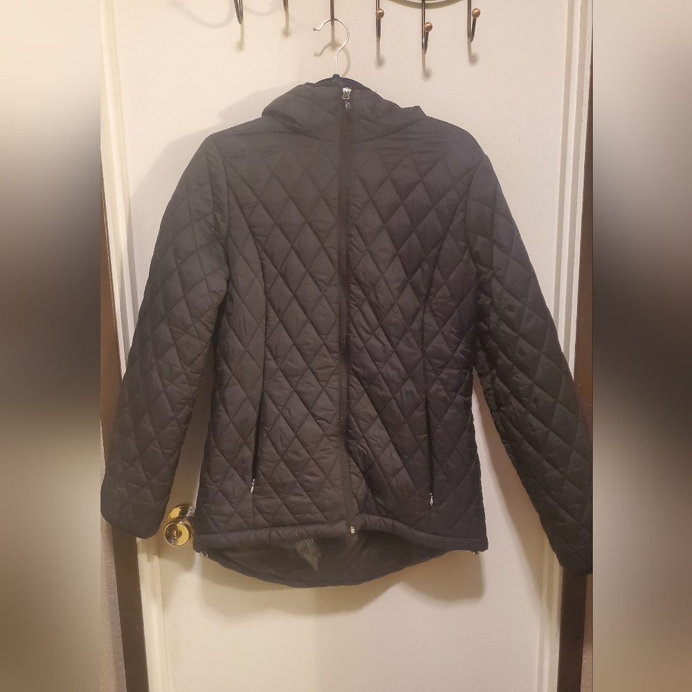 Womens snow jacket. Black. Size large